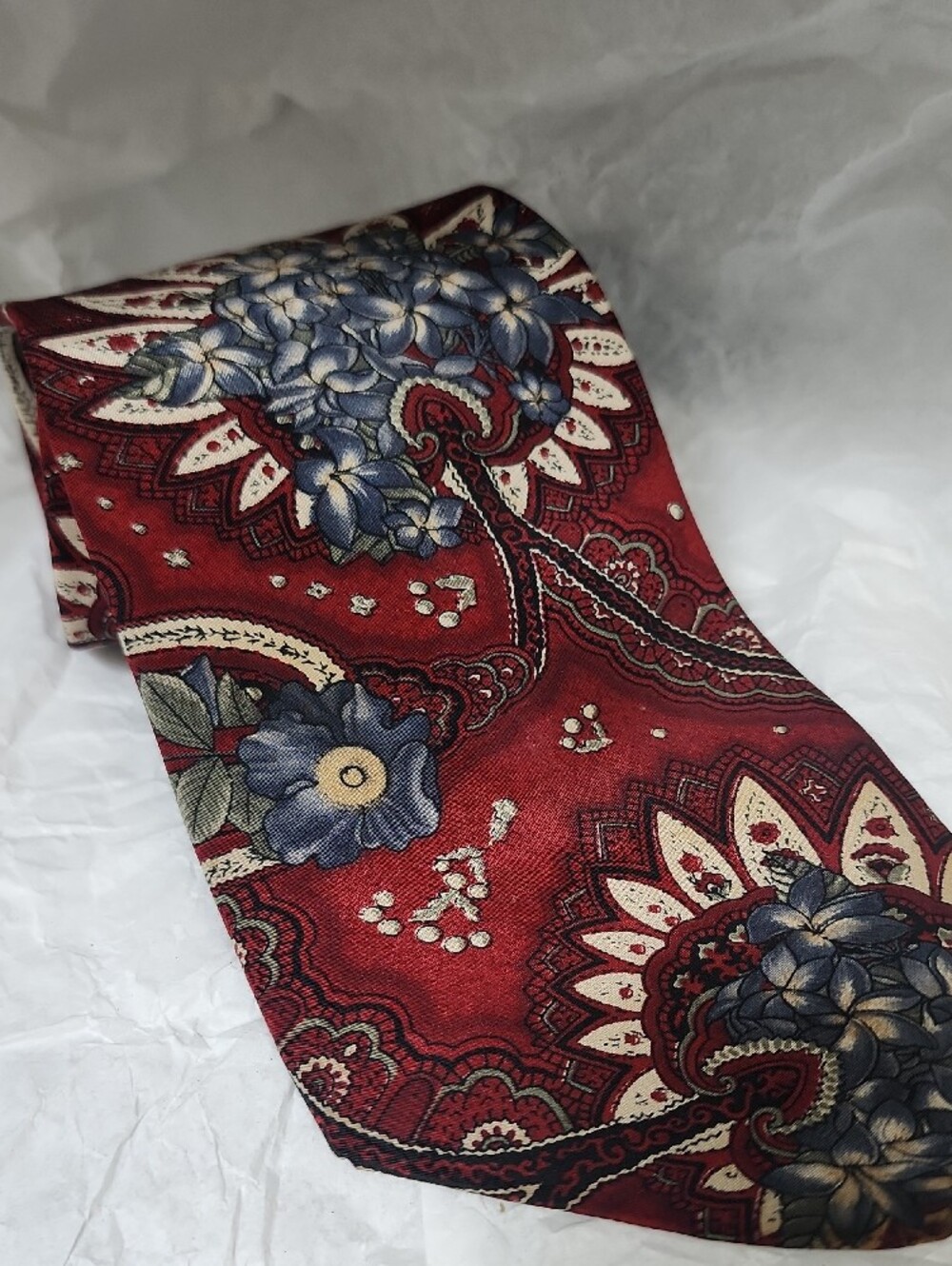 Placenza Men's Red Floral Silk Tie